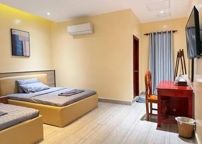 The Ray Hotel & Apartments