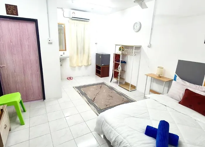 Cow Hill Langkawi Guesthouse