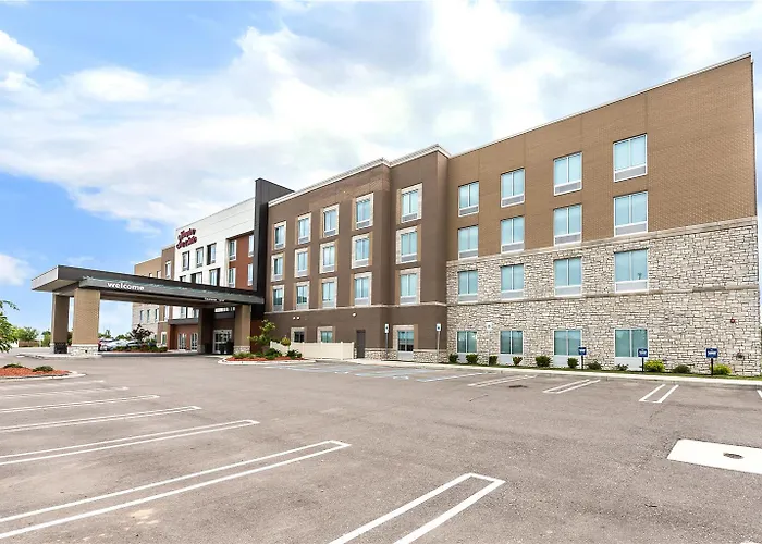 Hampton Inn & Suites Howell