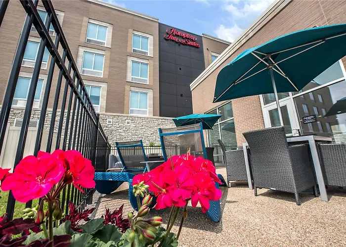 Hampton Inn & Suites Howell
