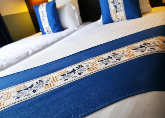 Amadeus Hotel
