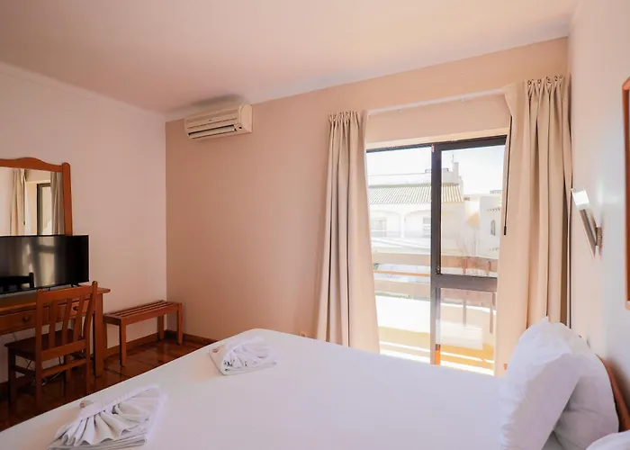 Portimão Center Hotel by Umbral