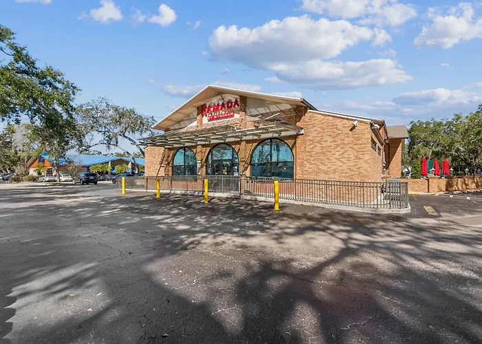 Ramada By Wyndham /Tampa North