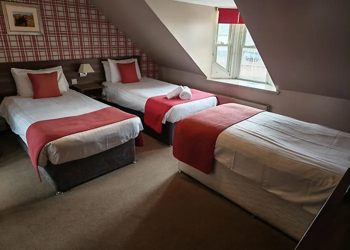Chieftain Hotel