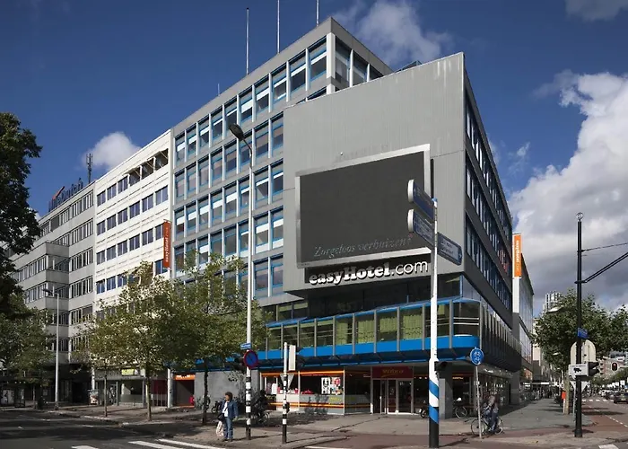 Easyhotel Rotterdam City Centre
