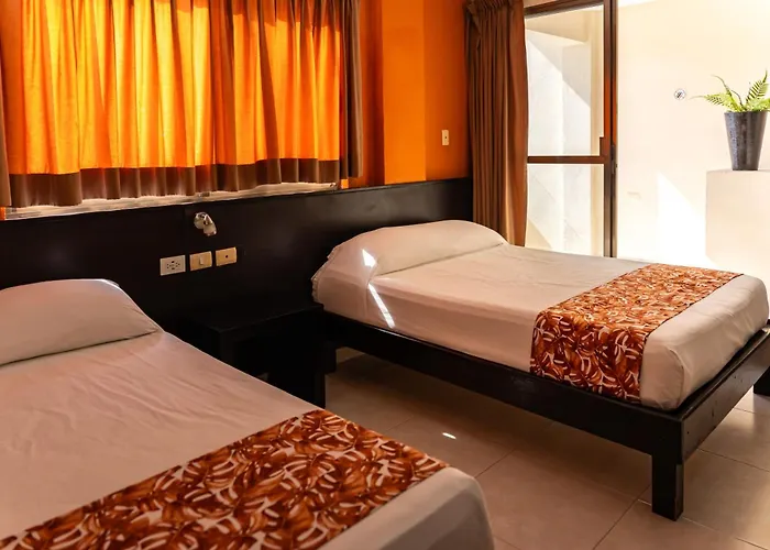 Hotel & Suites Domani Progreso 