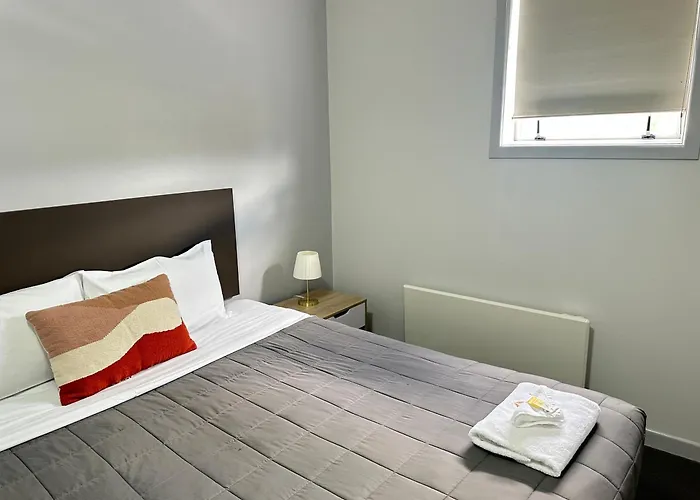 No 1 Motels