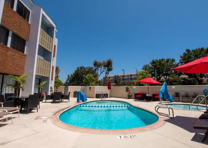 Holiday Inn Express Port Hueneme By Ihg