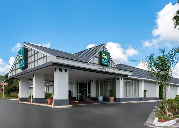 Quality Inn & Suites Brooksville I-75-Dade City