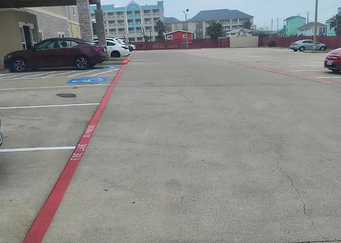 Best Western Plus Galveston Suites