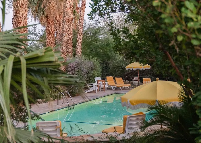 The Good House- Hot Spring Hideaway