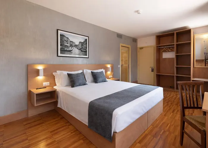 Torre Antica Venice Airport Hotel