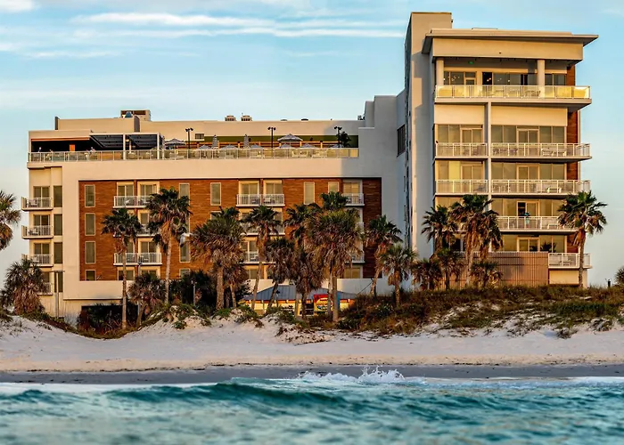 The Hiatus Clearwater Beach, Curio Collection By Hilton