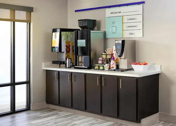 Garner Hotel Albuquerque Airport By Ihg