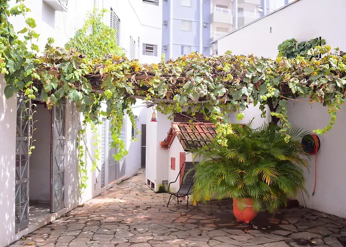 Hotel Imperador Caldas Novas - GO - Facil acesso aos parques aquaticos e polo gastronômico noturno