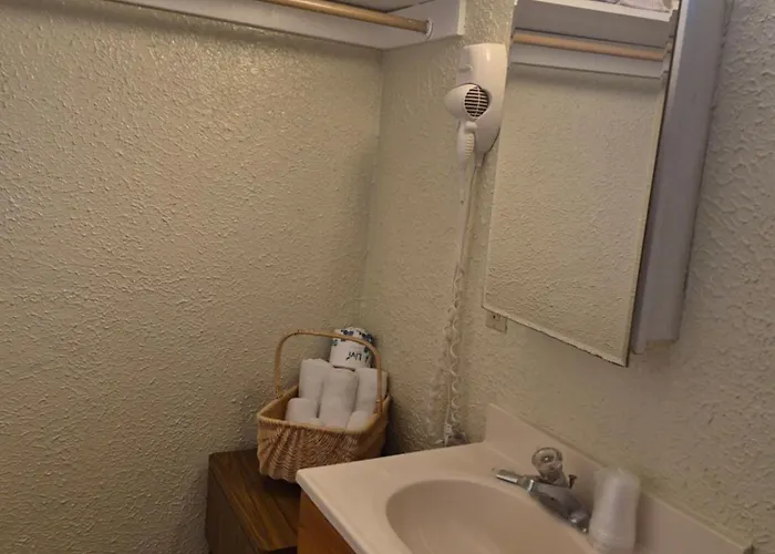 Fountain Motel