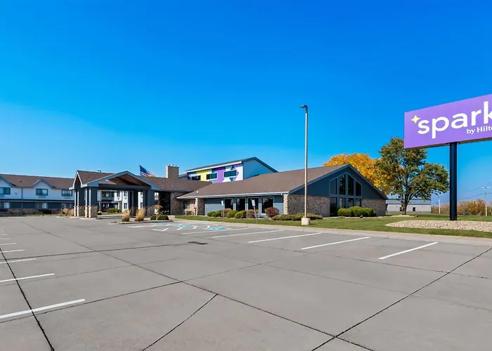 Spark By Hilton Cedar Falls