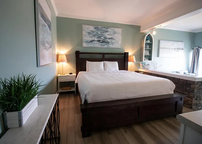 Palm Suites Atlantic Beach
