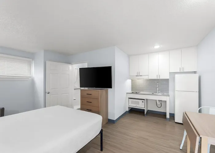 Birch Hill Suites Jackson