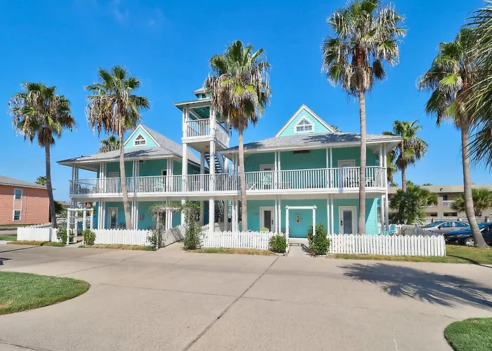 Seashell Village Resort Near The Beach With Kitchens