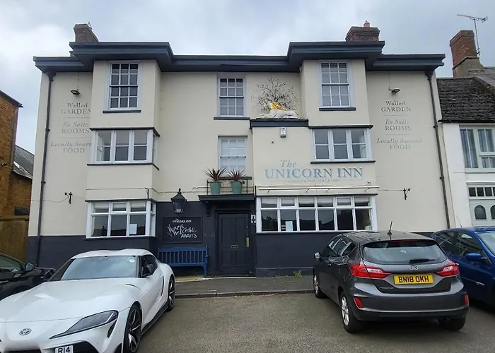 Unicorn Inn
