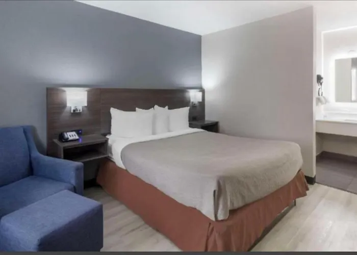 Downtown Inn & Studio Suites