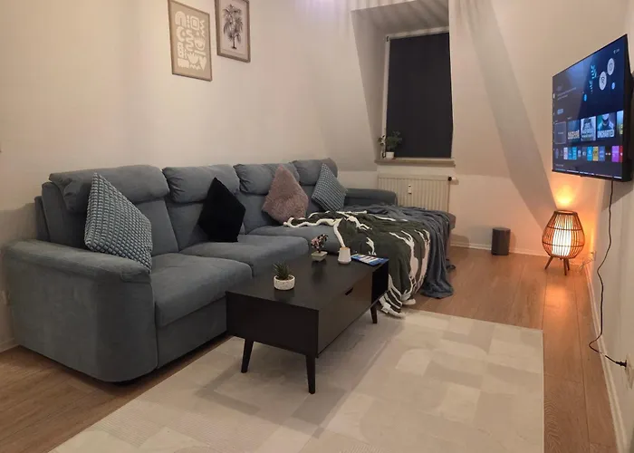 Comfortable Private Room On Elbe River