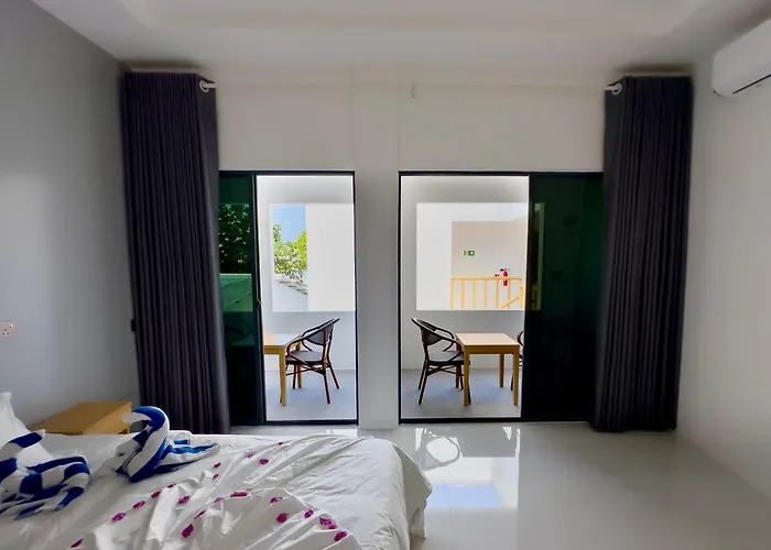 Silver Bay Kamadhoo