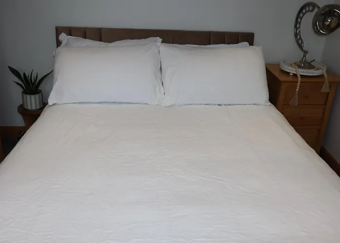 Lush Rooms Bedminster