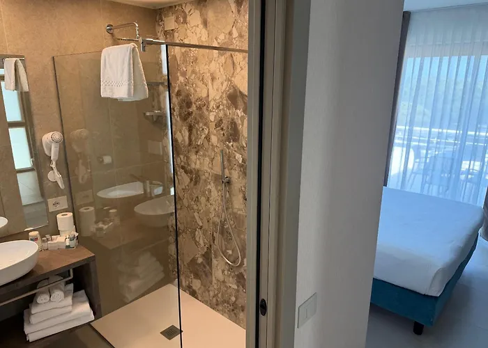 Hotel Porto Azzurro Sirmione