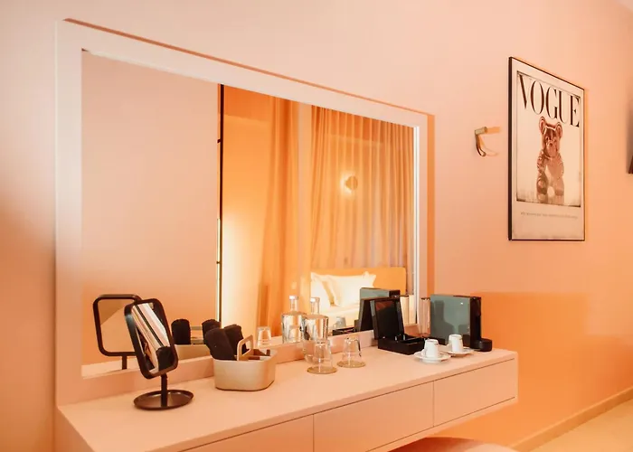 Topazio Vibe Beach Hotel & Apartments - Adults Friendly