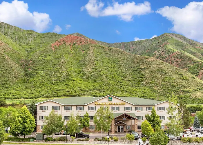 Quality Inn & Suites On The River Glenwood Springs