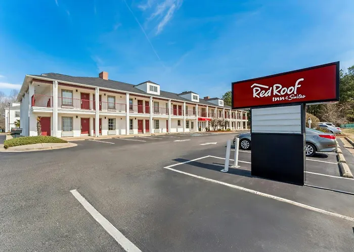 Red Roof Inn & Suites Wilson