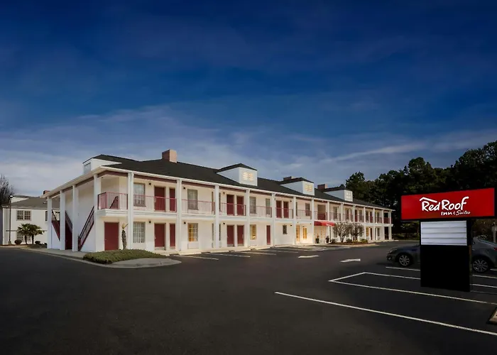 Red Roof Inn & Suites Wilson