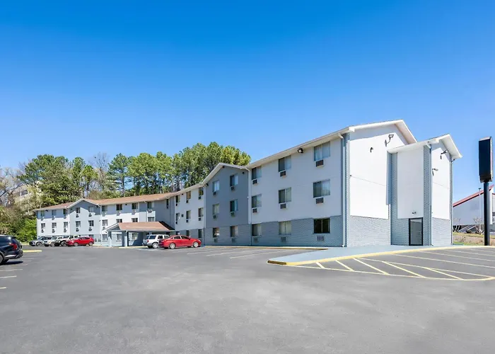 Super 8 By Wyndham Homewood Birmingham Area