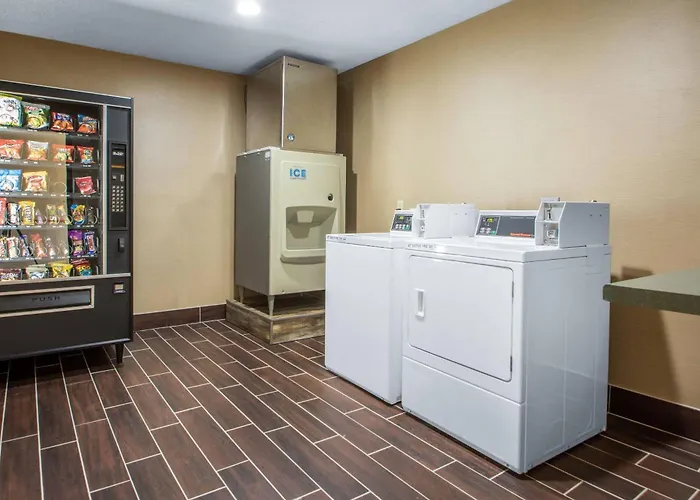 Comfort Suites Wisconsin Dells Area