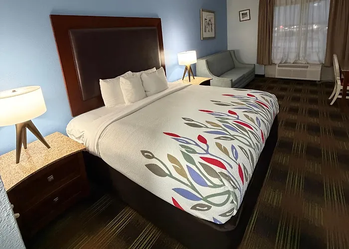 Trident Inn & Suites New Orleans