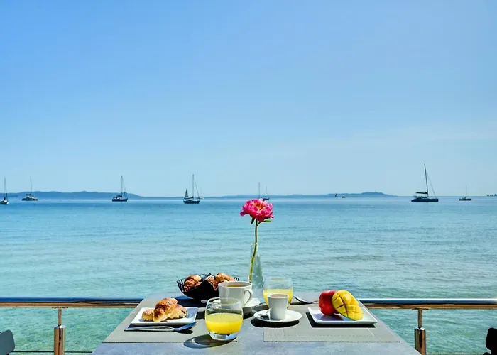 Hotel Le Bor à Hyères