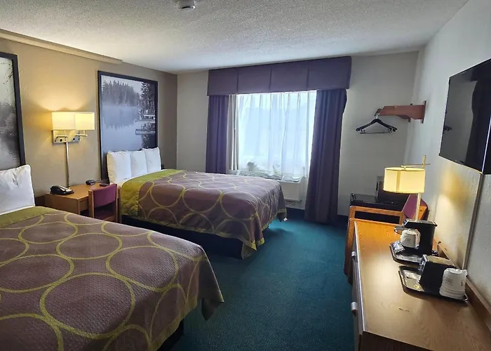 Super 8 By Wyndham Rogers Minnesota