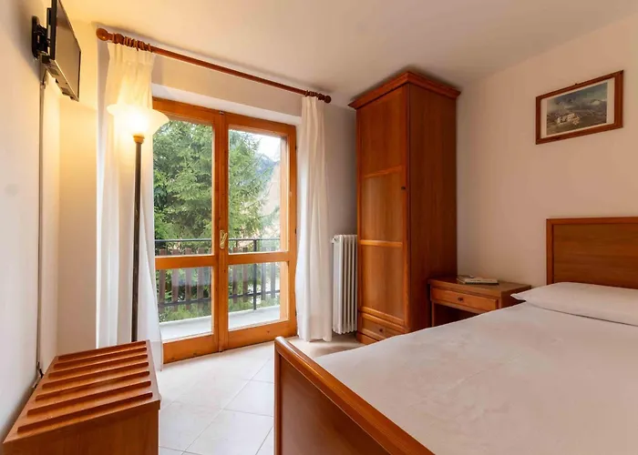 Miravalle Supersport Hotel Forni Avoltri