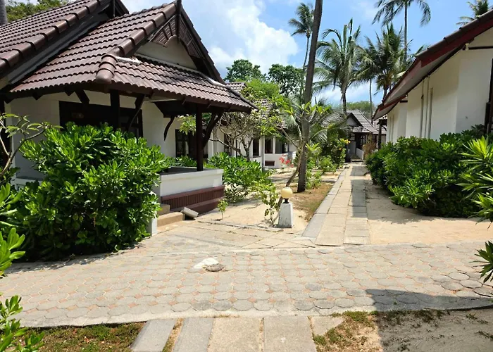 First Bungalow Beach Resort Chaweng 
