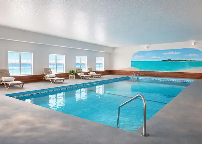 Hotel Iron Mountain Inn & Suites