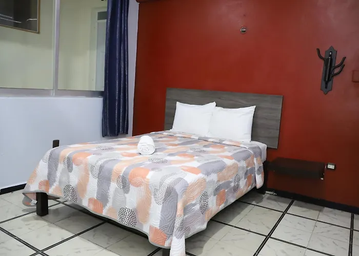 Hotel Murallas 231