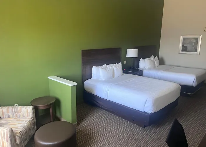 Quality Inn & Suites Mountain Home North
