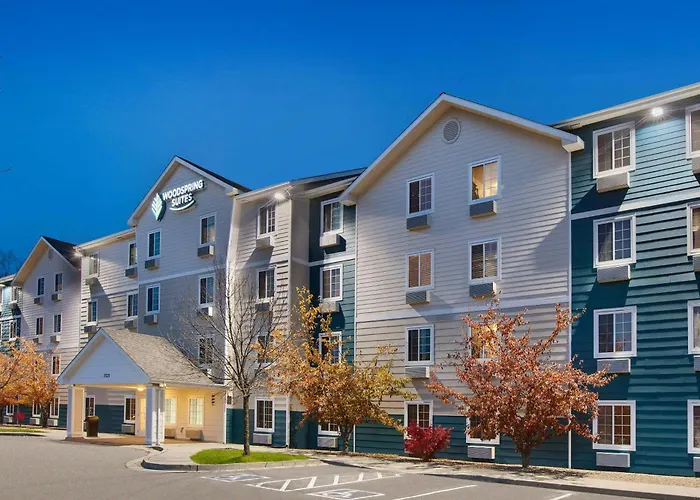Woodspring Suites Council Bluffs
