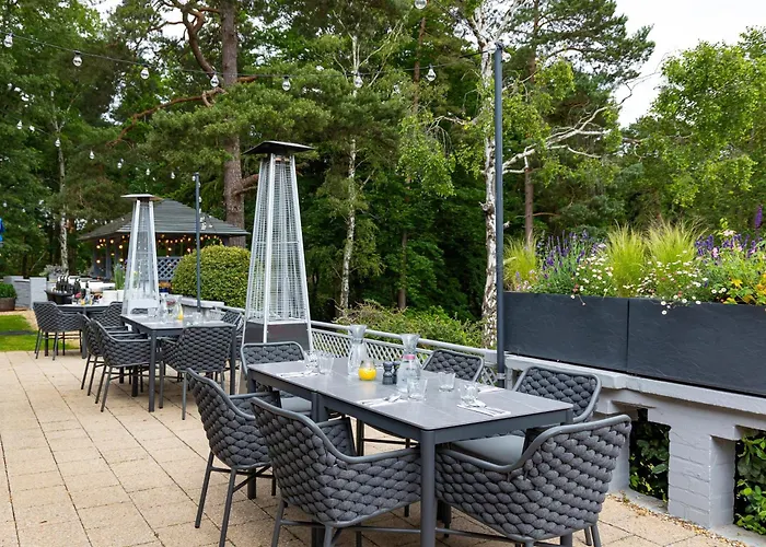 Hilton Cobham