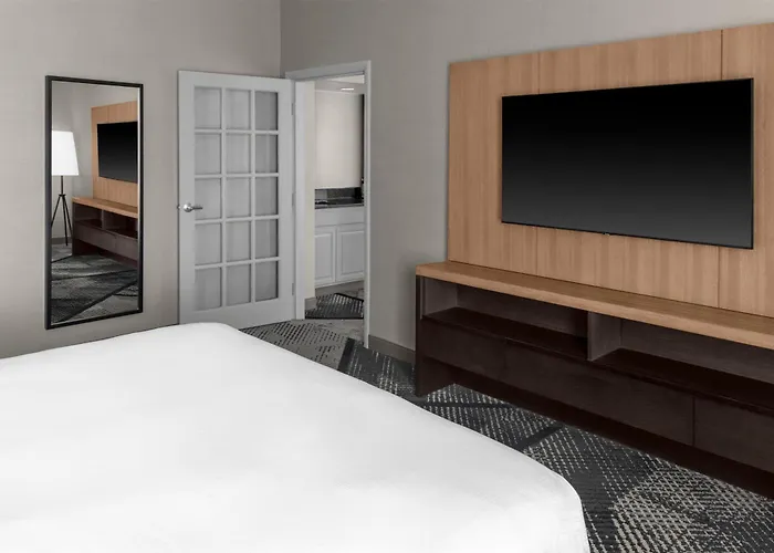 Doubletree By Hilton Dayton Fairborn