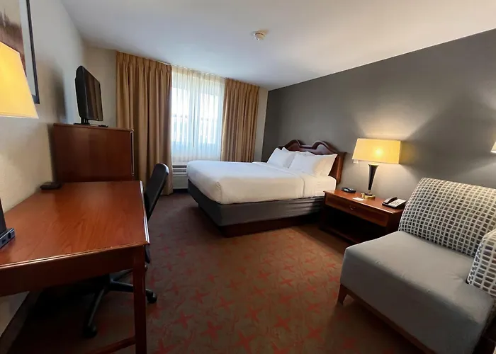 Harbor Winds Hotel (Adults Only) Sheboygan