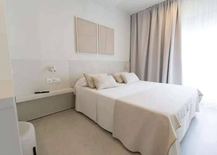 Hotel Roca Plana