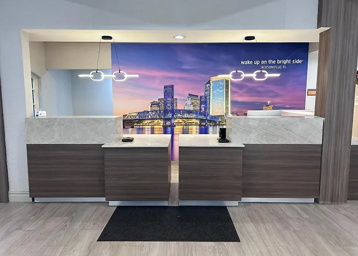 La Quinta By Wyndham Jacksonville Butler Blvd